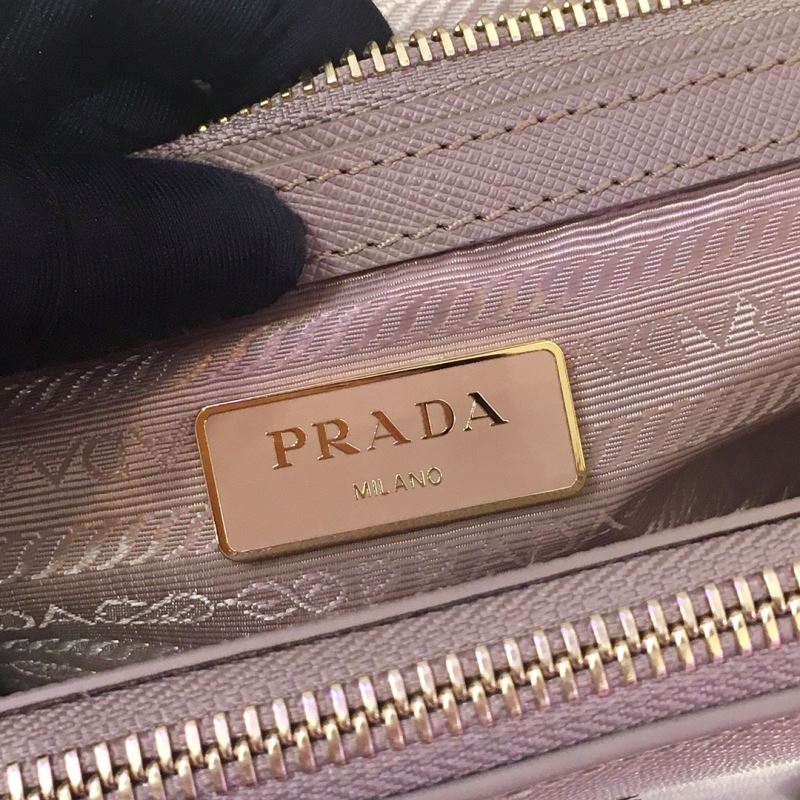 Pra*a top handle bags